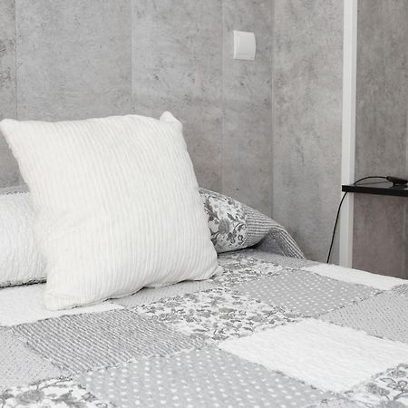 Hostal Tokio Madrid Luaran gambar